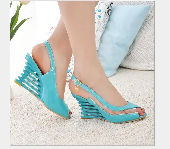 

Newest fashion Women denim Sandals Ladies Slides Women Slippers Sandals Summer Crystal Shoes Denim Peep Toe Thick Heel High Heel