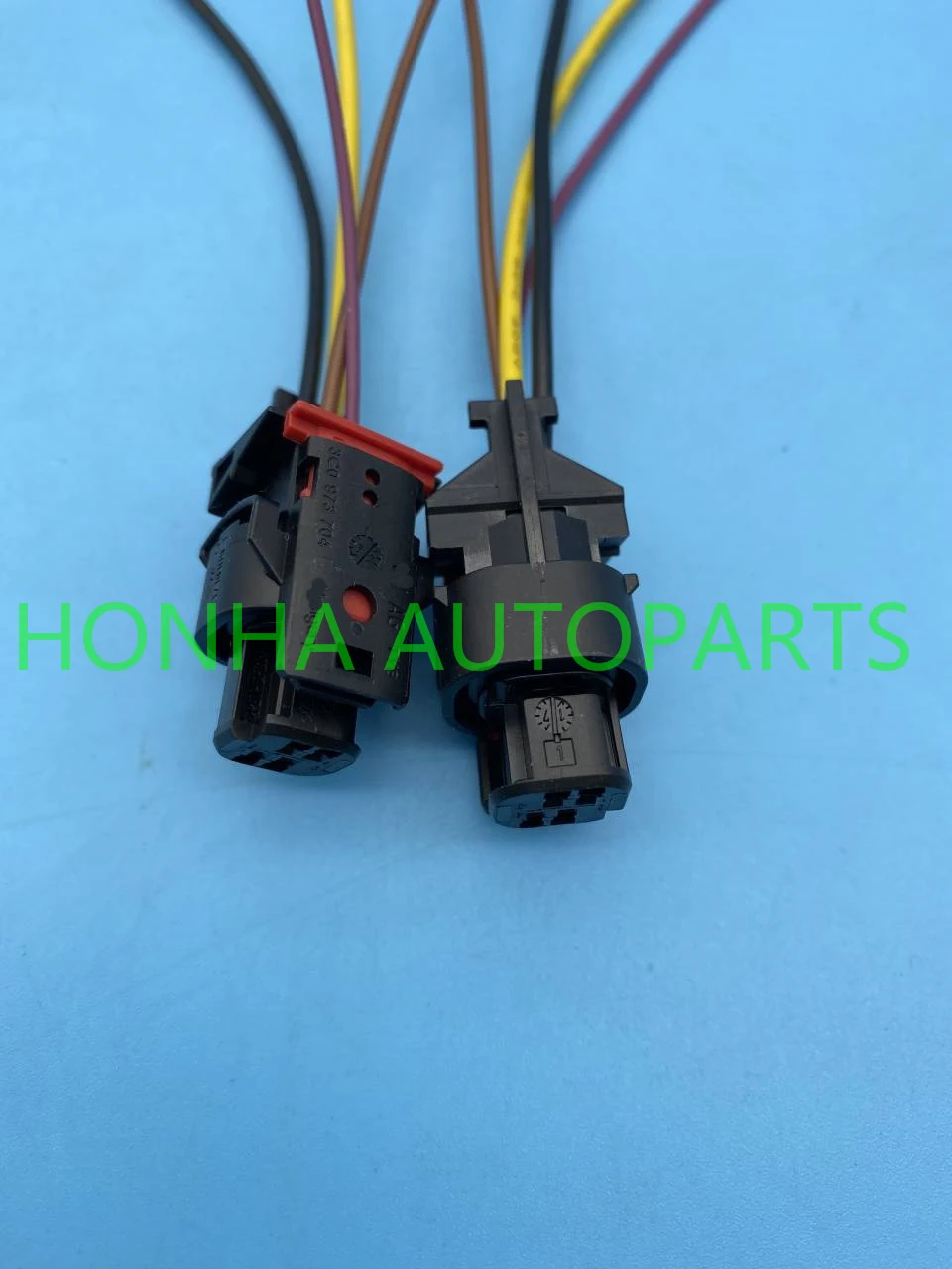 

with wire 4 Pin/Way ConnectorApplicable to Hand-in-hand outside the door Inductive handle wiring harness plug 3C0 973 704