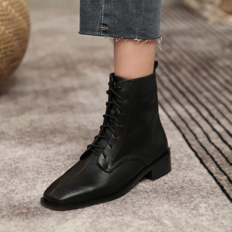 Women Boots Retro Chelsea Boots Women Shoes 2024 Winter Fashion Women ANKLE Boots Genuine Leather  Female Square Heel Leather