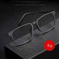Montura de gafas ópticas para hombres y mujeres 8878 patas flexibles de titanio con montura frontal de plástico TR-90 montura de gafas