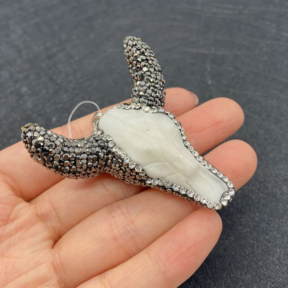 Wholesale Multicolor Bull Head Shape Pendant Acrylic Used In Jewelry Making DIY Handmade Accessories Beaded Decoration Fashion
