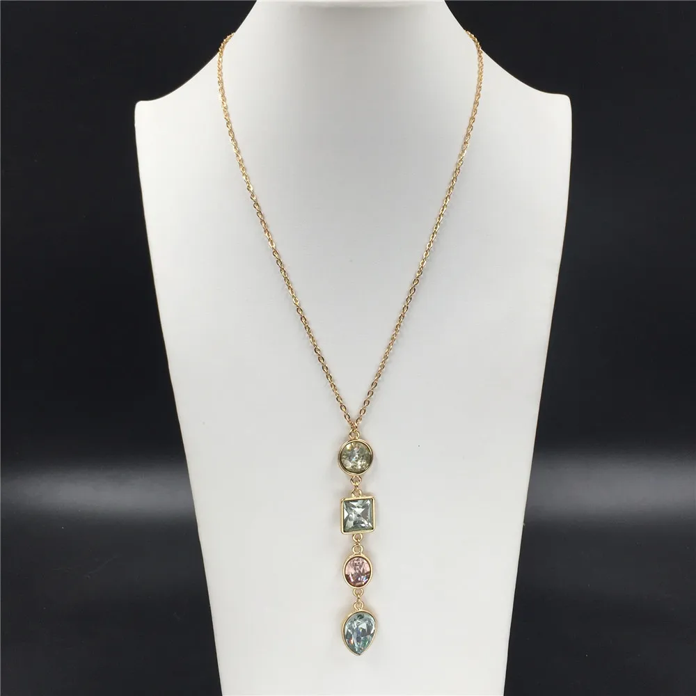 Collar largo de oro brillante con tono rosa verde claro para mujer, colgante cuadrado de forma ovalada geométrica de cuatro piedras unidas, decoración de suéter