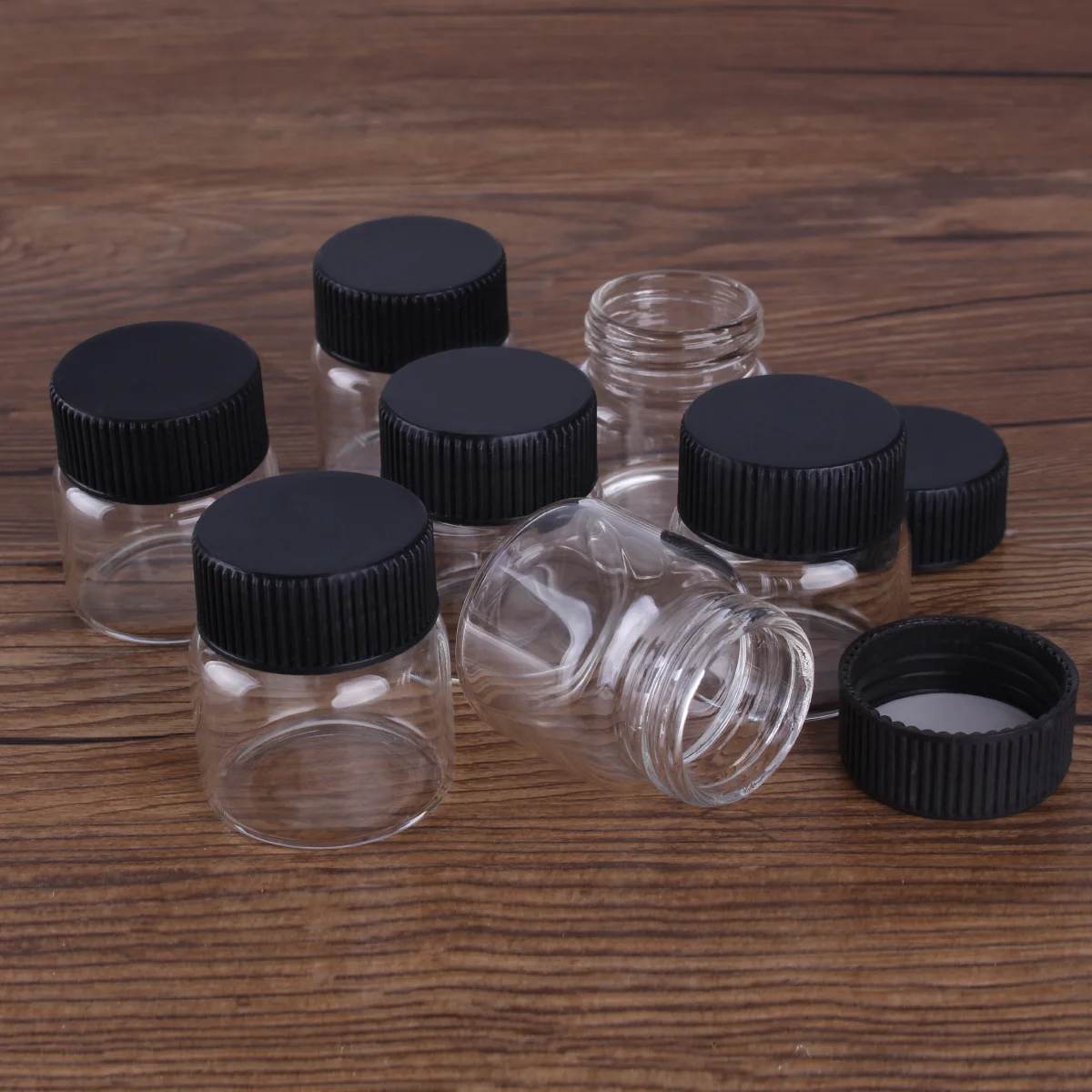 3pcs 20ml Glass Bottles Glass Jars with Black Plastic Lids Storage Jars Candy Bottles Glass Vials Pill Container Size: 37*40mm