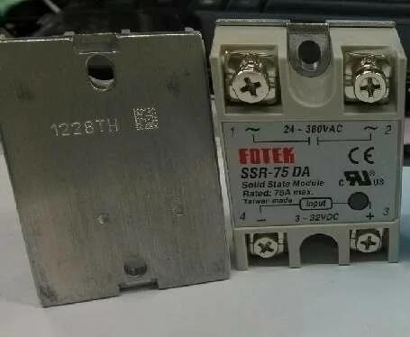 

Original Taiwan's FOTEK solid state relay / thyristor modules SSR-75DA