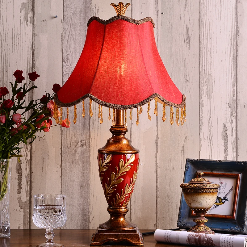 

Antique Design Wedding Table Lamp Bedroom Bedside Lamp High-grade Warm Lamp Creative Pastoral Dressing Luxury Decorative Gifts