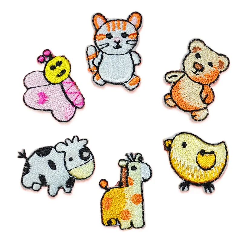 

100pcs/lot Small Embroidery Patch Cat Cow Tiger Butterfly Giraffe Lion Elephant Chick Kid Clothing Decoration Iron Heat Transfer