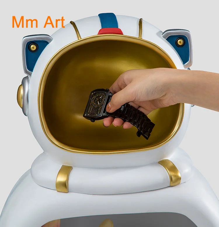 Creative Astronaut Multi-Functional Shelf Floor Modern Minimalist Ornament