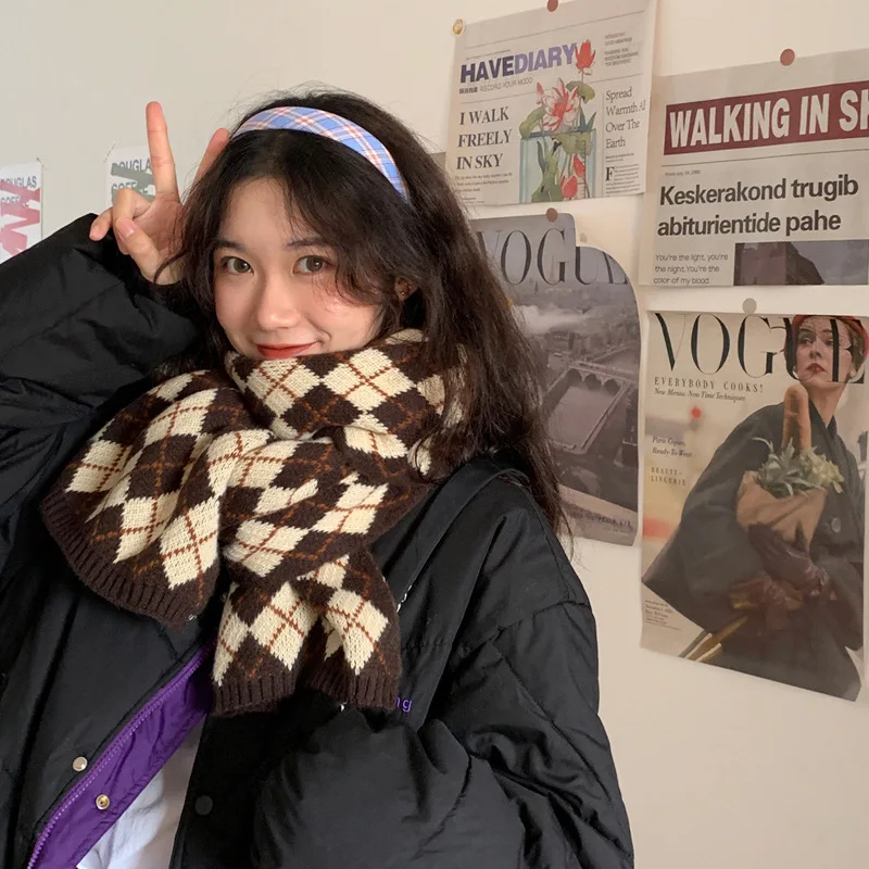 Wool Knitted Scarf Retro Plaid Scarf Women's Winter Scarf Vintage Rhombic Scarf Thick Foulard Shawl for Female image 2