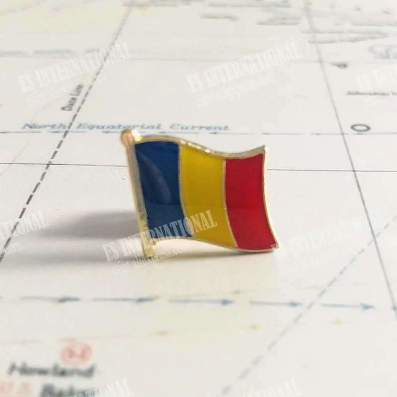 CHAD National Flag Embroidery Patches Badge Shield And Square Shape Pin  One Set  On The Cloth Armband   Backpack  Decoration