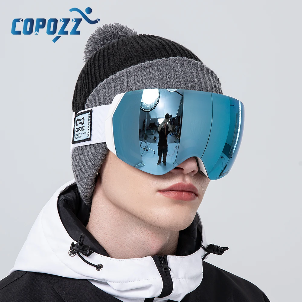 COPOZZ Sí Szemvédő férfiak Nők UV400 anti-fog Sí eyewear Havazik szemüvegek Felnőtt Hódeszka Kidülledt szem vel éjjeli Elsárgul objektív majd esetben beállítása