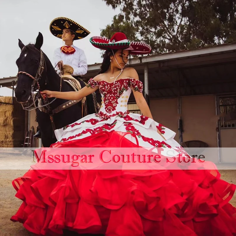 Amazing Quinceanera Dresses Appliques Sweetheart Beading Celebrity Dress Sweet 16 Vestidos De 15 Anos 2021