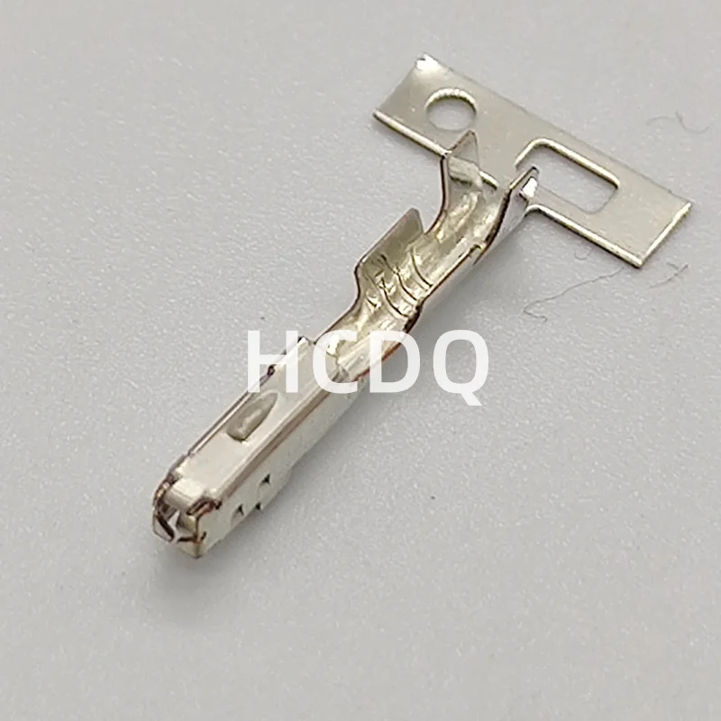 100 PCS The original 7116-4231-02 Female  automobile connector shell and terminal are supplied from stock