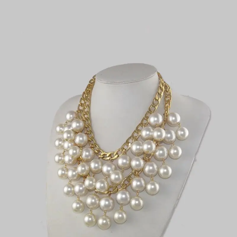 (In Stock) 2 Broke Girls Caroline Cosplay Pearl Beads Golden Necklace Pendant For Costume Accessories