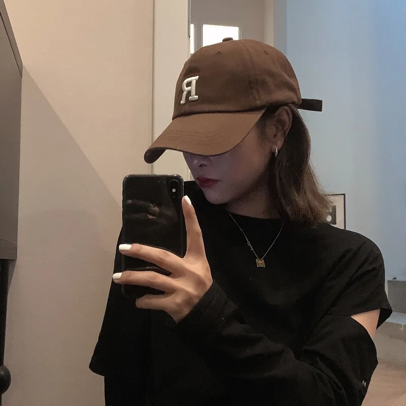 

2022 Spring and Autumn New Baseball Cap Niche Fashion Brand Student Holiday Caps Couple Outdoor Street Fashion Sunshade Hat