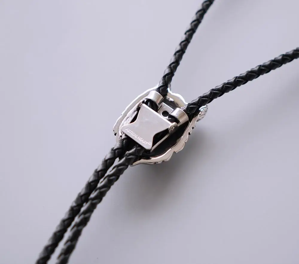 Collar de cuero estilo Vintage,