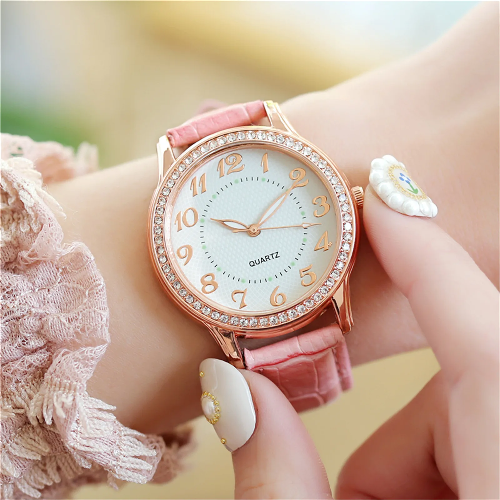 Ladies Diamond-studded Luxury Watch Fashionable Leather Belt Wristwatches for Women Girls GIfts New часы женские