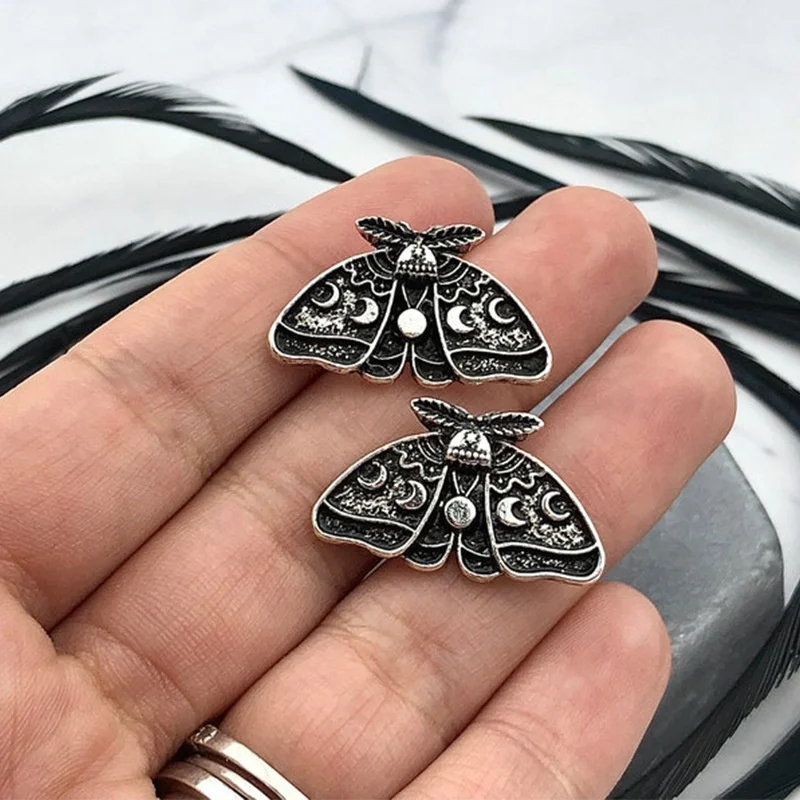 Luna Moth Stud Earrings Silver Color Moon Phase Earrings for Women Female Occult Fashion Jewelry Goth Insect Earrings Gifts