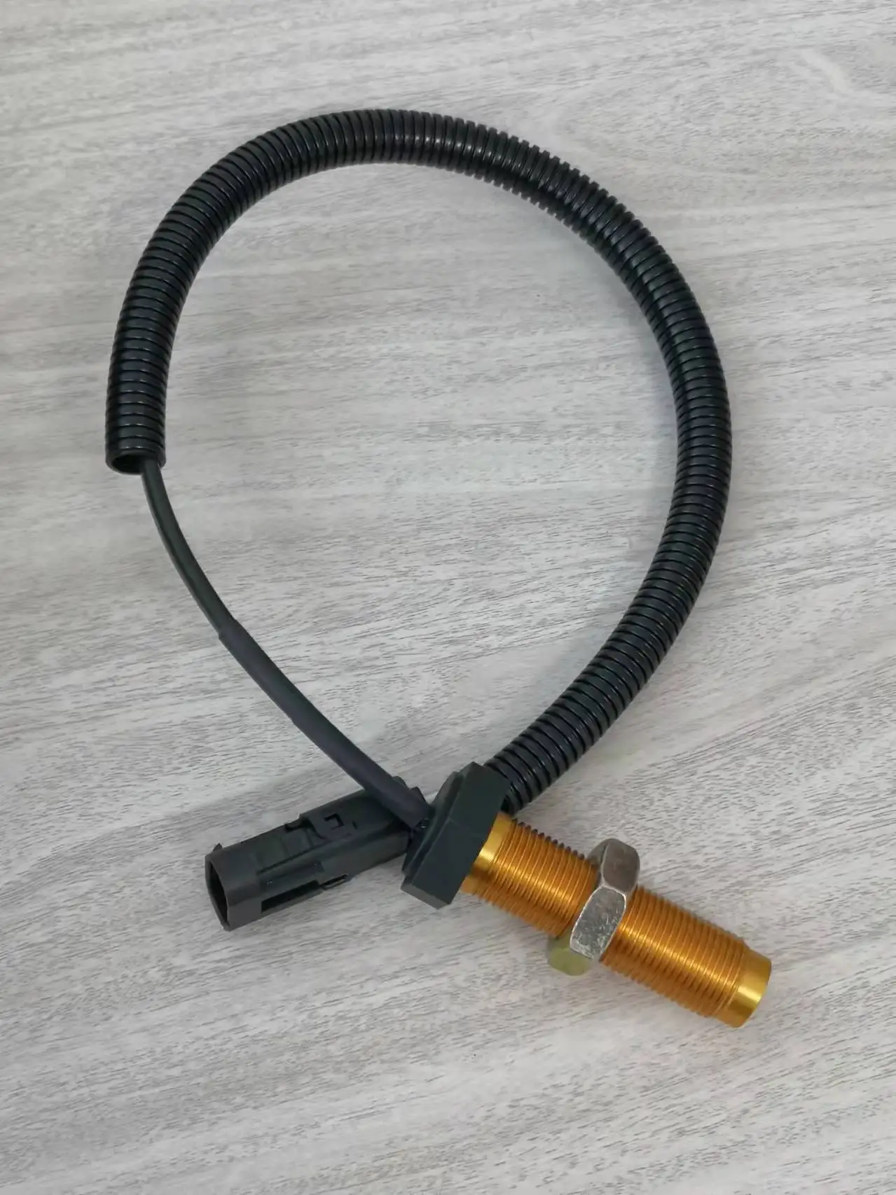 Heavy Duty Speed Sensor For Freightliner 1989-2011 SAA85920008 577.46551 Round pin