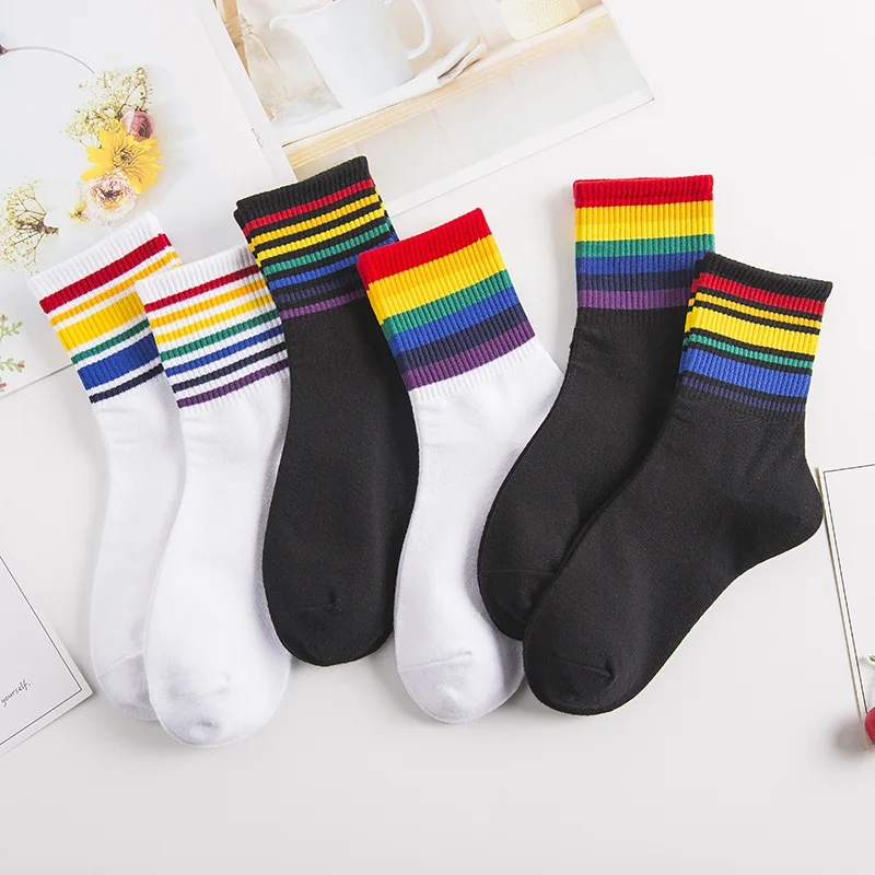 

Socks Women Rainbow Striped Socks Cotton Harajuku Funny Calcetines Warm Sock Woman Sox White Black Calcetines Meias Girls Soks