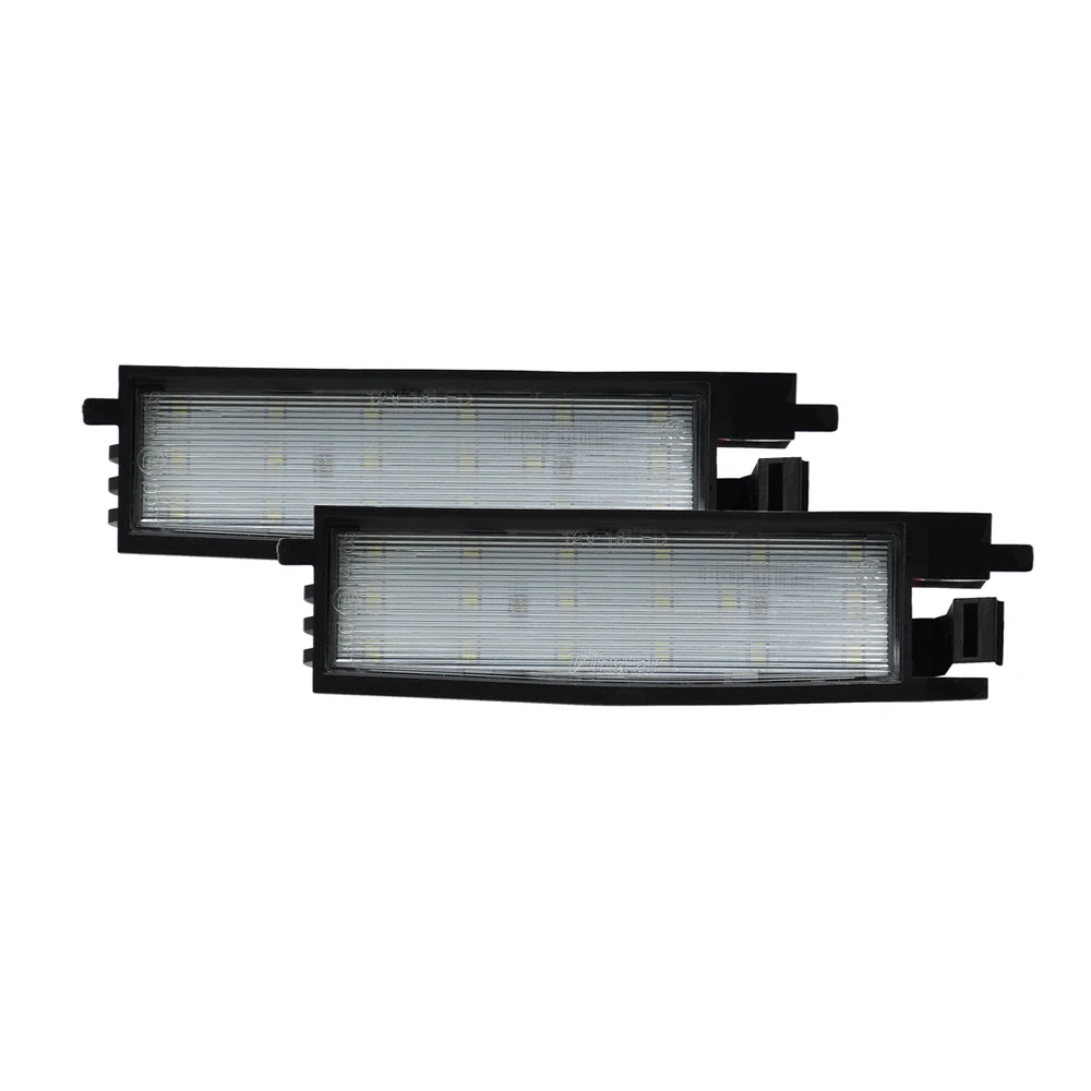 2Pcs White LED License Plate Light Number Plate Lamp For Toyota Auris Aygo Avalon Corolla Yaris Solara Camry Rav4 Vanguard Scion