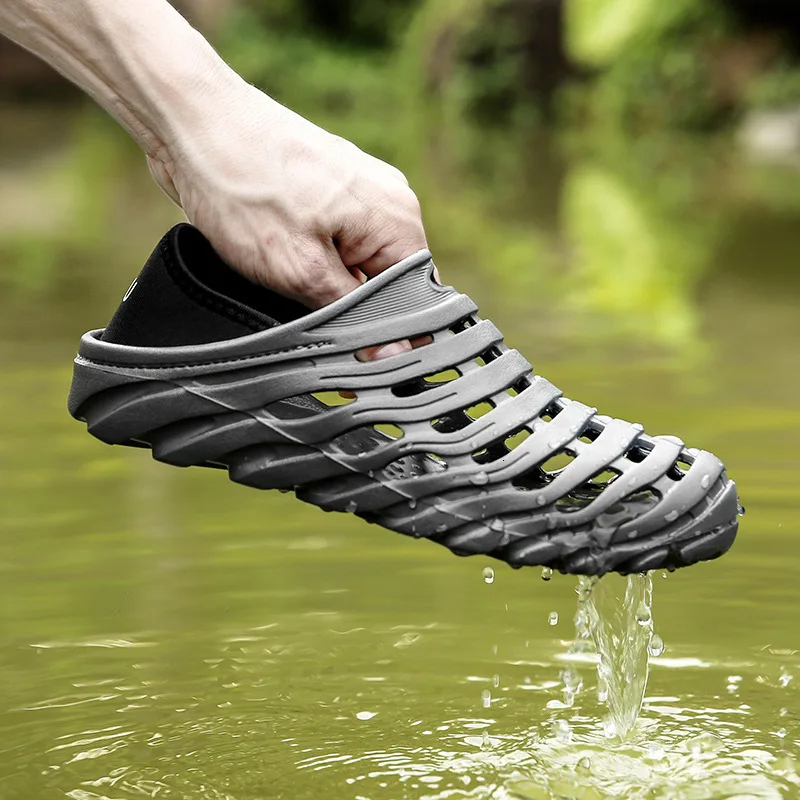 Outdoor Amphibious Shoes Light EVA Quick-Drying Drain Men And Women Beach Wading Fishing Soft Comfortable Wear-Resistant Shoes