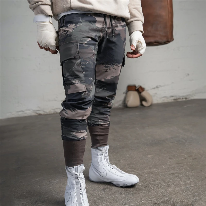 Mens Multifunctional Pocket Sweatpants Camouflage Pants Man Gyms Fitness Bodybuilding Joggers Workout Trousers Men Sweatpants