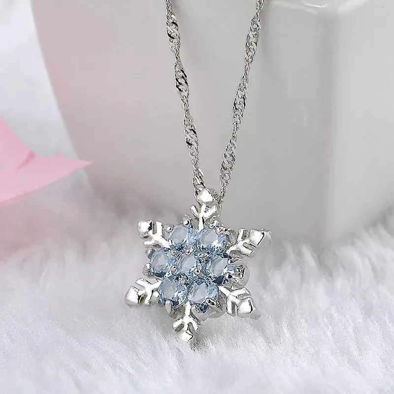 Christmas Gift Fashion Snowflake Crystal Pendant Necklace for Women Girls