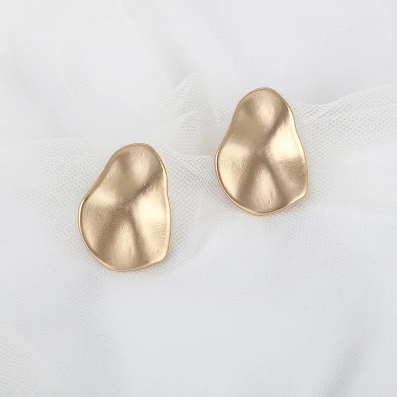 Fashion Metal Simple Geometry Irregular Round Shape Earrings Ladies\' Elegant Ear Stud Earrings