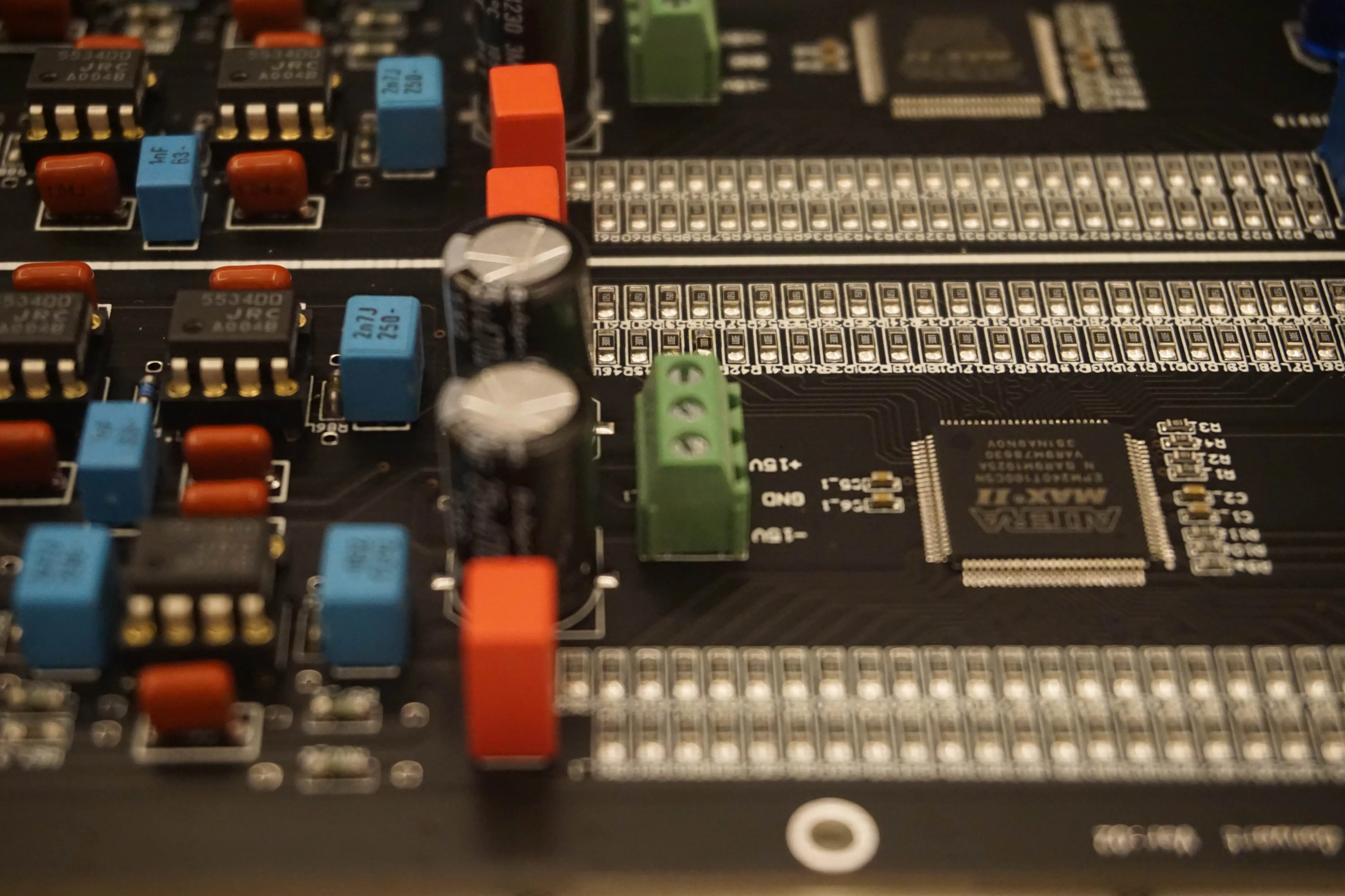 Hot-selling 24-bit 384khz PCM NOS R2R high-precision resistance network decoder board fever grade