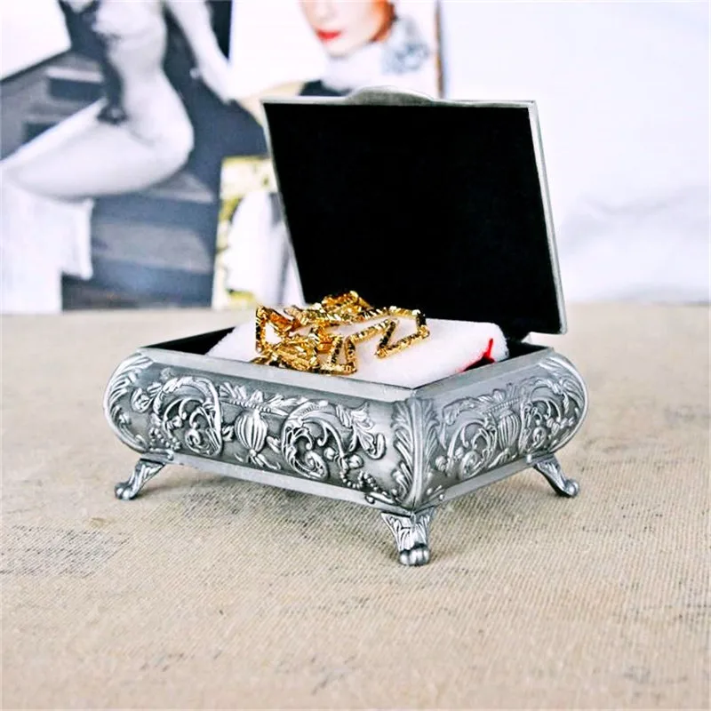 2021 Vintage Zinc Alloy Flower Storage Box Creative Classical  Wedding Birthday Gift Trinket Jewellery Box