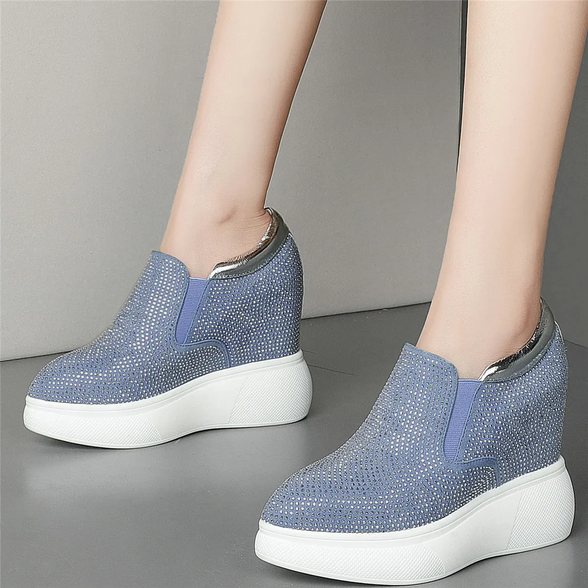 Moda Sneakers kobiety Slip On prawdziwej skóry kliny szpilki botki kobieta Pointed Toe buty na koturnach buty obuwie