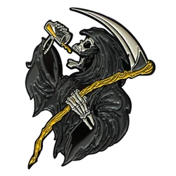 Drinking Reaper Brooch Spooky Dead Enamel Pin mad ghost Badge funny death decor for Halloween party