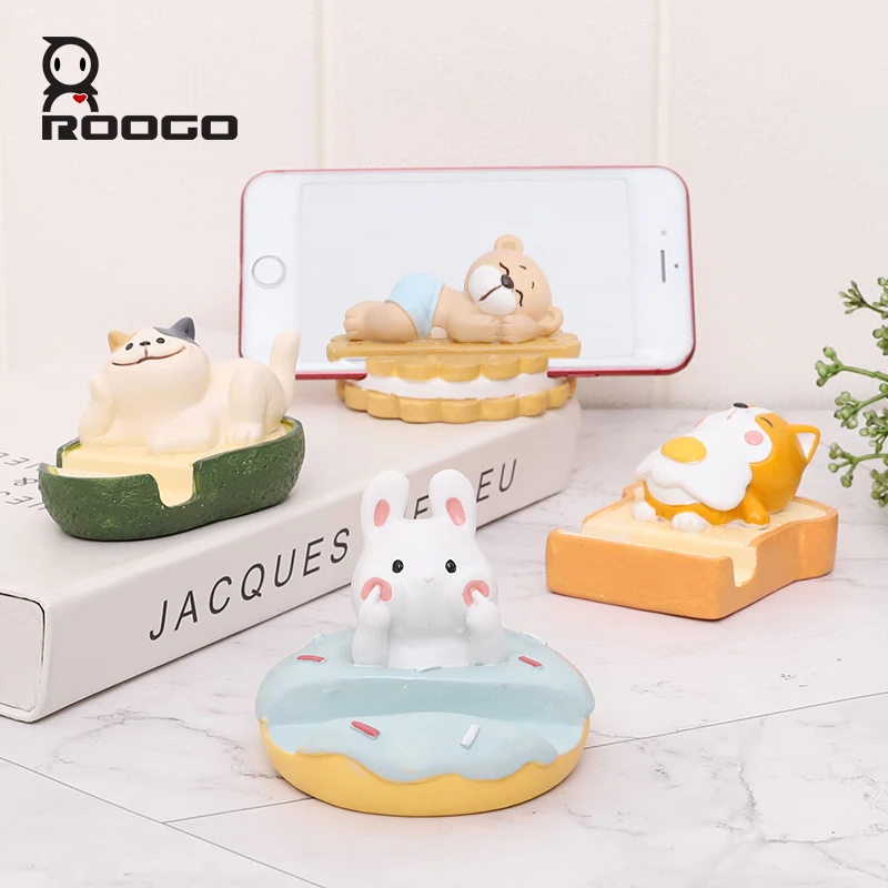 Roogo Lovely  Animal Resin Modern Decoration Ornaments For Mobile Phone Bracket Phone Holder for Desk Cute