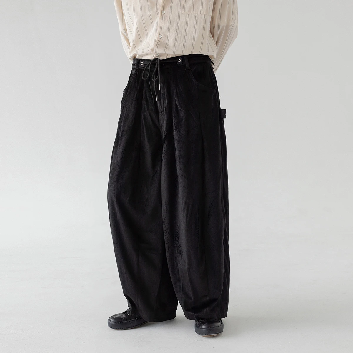 

27-46 2024 Men Women's clothing Hair Stylist Catwalk Velvety retro drape slacks Wide Leg Pants Plus Size costumes