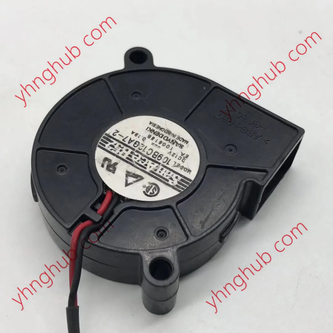 

Sanyo Denki 109BC12GA7-2 DC 12V 0.19A 50x50x15mm 2-Wire Server Cooling Fan