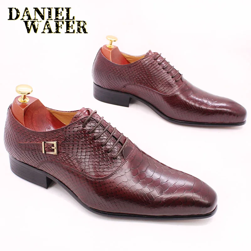 Modische Herren-Lederschuhe mit Schlangenhaut-Aufdruck, klassische Schnürung, Oxford, formell in Wein, Blau, Kaffee, Schwarz – spitze Zehenpartie – Detail 32