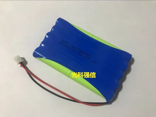 New authentic AAA 900 mah ni-mh battery 12 v NI - MH sweeping three line medical robot toy model aircraft to the captain