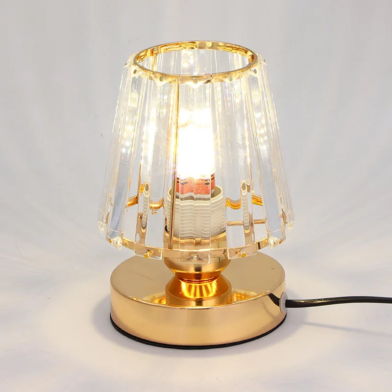 Modern LED Glass Table Lamps Living Room Bedroom Table Lamp Iron Bedside Lamp Crystal Desk Lamp Gold Nightstand Light Fixtures