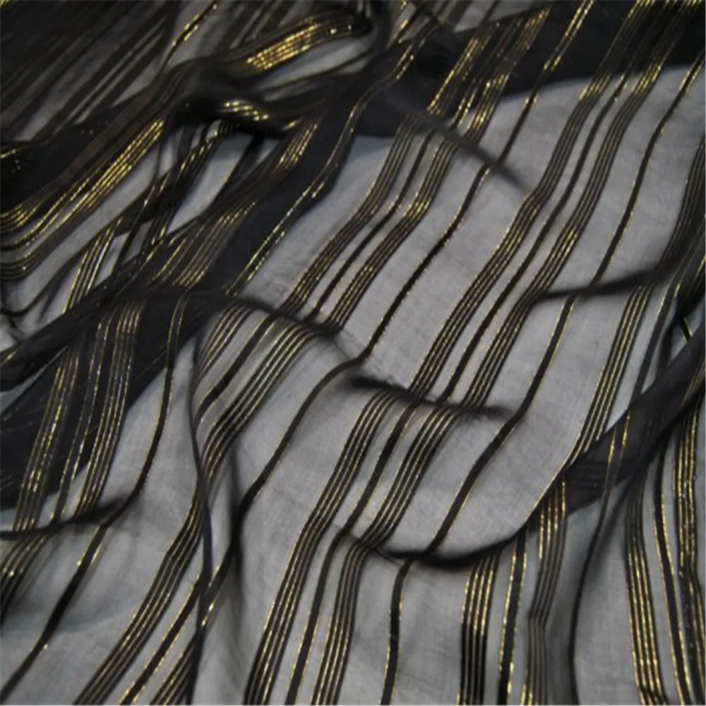 Pure Zijde Metallic Lurex Stof Met Glanzende Streep Patroon In Zwart Kleur Voor Dame Avondjurk Hijab