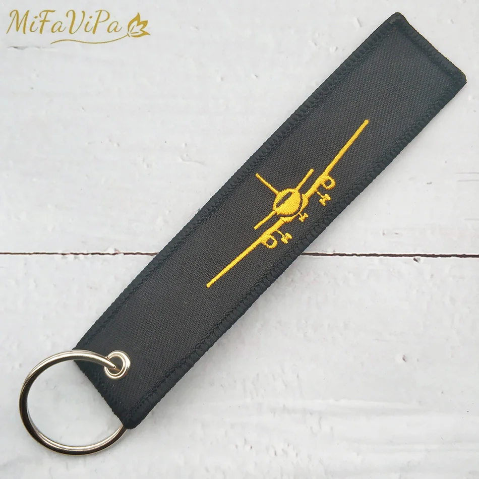 2 PCS MiFaViPa Cabin Crew Keychains Fashion Trinkets Aviation Gift Llavero Gold Plane Embroidery Key Rings Porte Clef