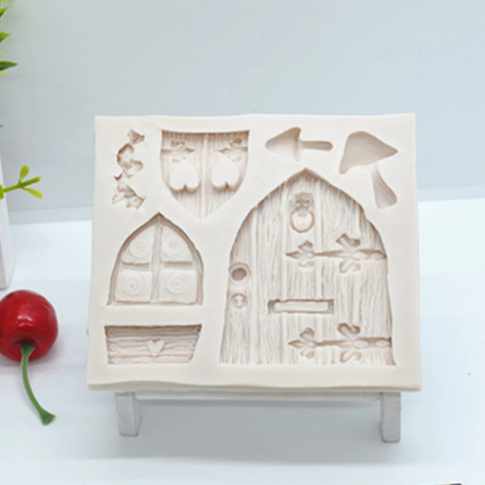 Cartoon Fairy House Wooden Doors Fondant Cake Resin Molds DIY Silicone Cake Mold Fondant Christmas Decorating Tools M020