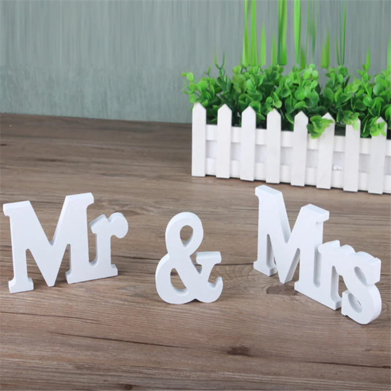 1set Wedding Decoration Letters  Word Mr&Mrs Free Standing Wedding Party Decoration Table Centrepie Decor