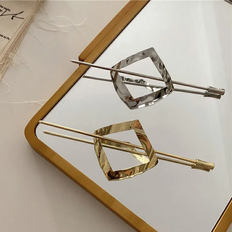 Jepit Rambut Logam Antik Stik Rambut Geometris Klip Rambut Dapat Dilepas Hiasan Kepala Segitiga Persegi Aksesori Rambut Mode Korea