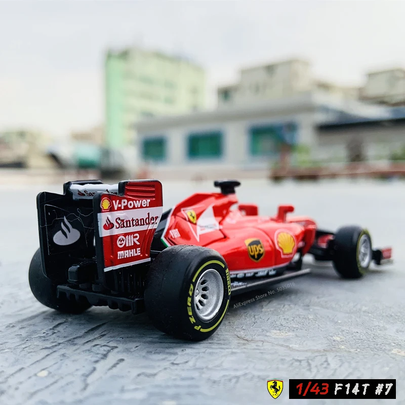 1:43 Bburago 1:43 SF14T-7 F1 wyścigi Ferrari 2018 SF71H 2017 SF70 2016 SF16 2014 S14T F21012 Model odlewu samochód