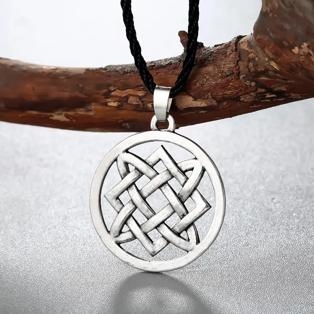 QIAMNI Punk Slavic Viking Lada Star Amulet Pendant Necklace Irish Knot Choker Necklace Nordic Pagan Talisman Rope Chain Jewelry