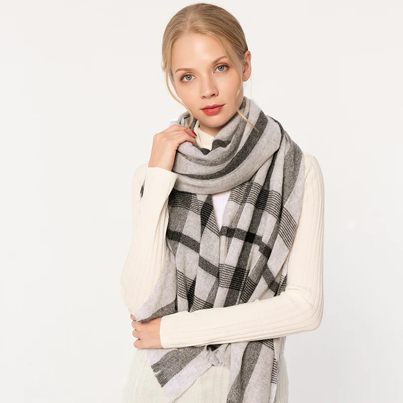 

100% Real Wool Scarf for Women Warm Bufanda Plaid Shawls and Wraps for Ladies Oversize Muffler Foulard Winter Wool Scarves