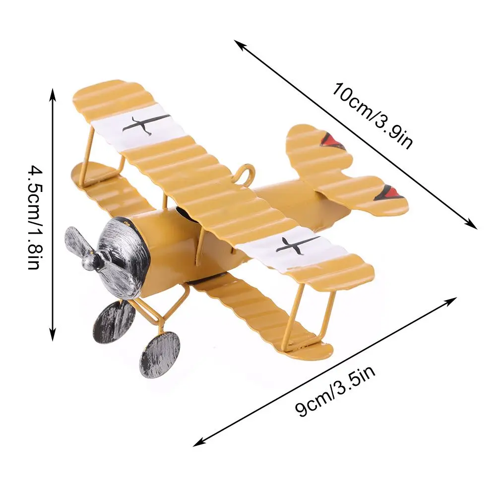 1Pc Mini dwupłatowe figurki do dekoracji domu metalowe żelazne samolot Model samolotu Vintage wiszące samoloty miniaturowe prezenty dla dzieci 2023