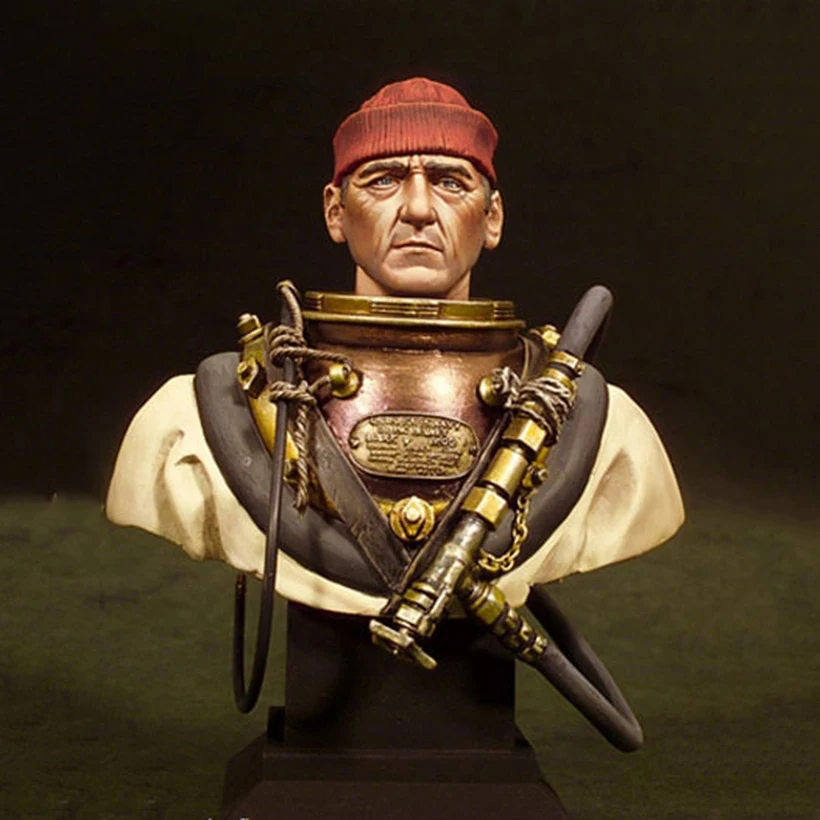 1/10 ancient man officer bust   Resin figure Model kits Miniature gk Unassembly Unpainted