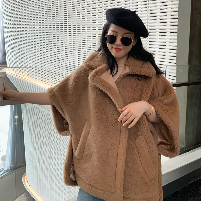 2023 Winter Real Wool Coat Women Fashion Teddy Poncho Lady