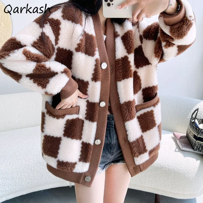 

Lambswool Jackets Women Winter Plaid Long Sleeve V-neck Tops Females Retro Trendy Chic Single Breasted Casual Outwear Thickening